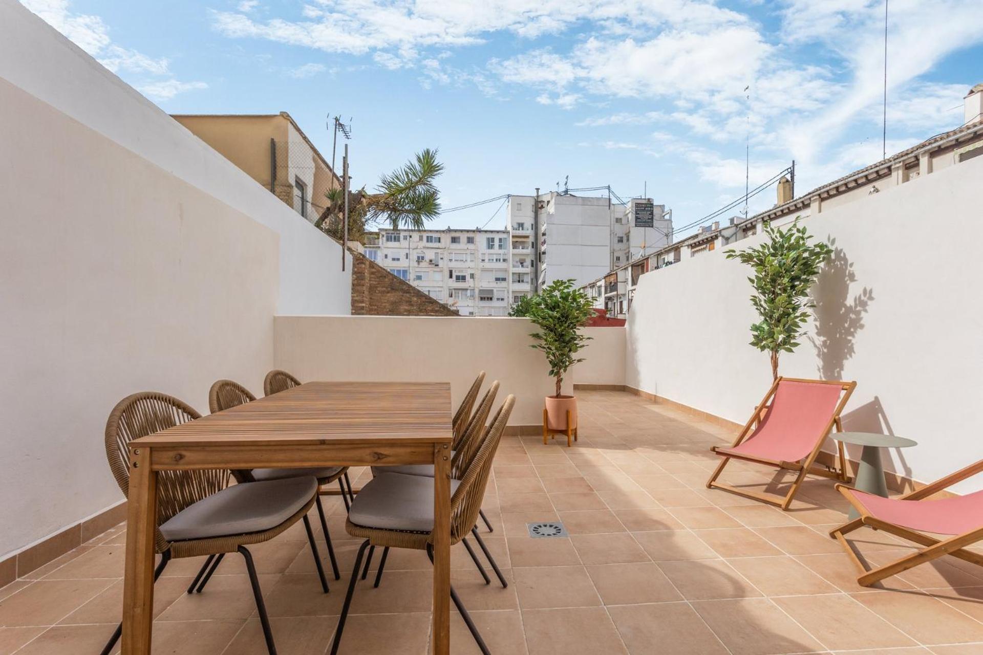 Limehome Valencia Calle De Cadiz Екстериор снимка