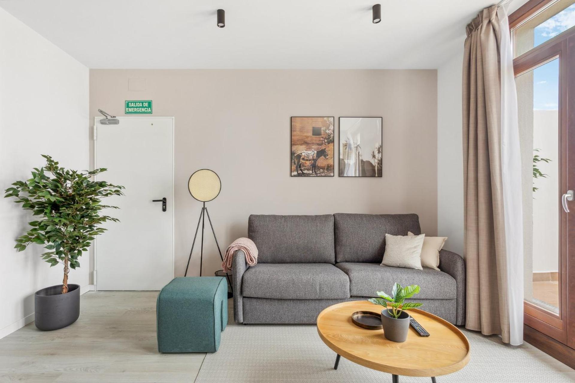 Limehome Valencia Calle De Cadiz Екстериор снимка